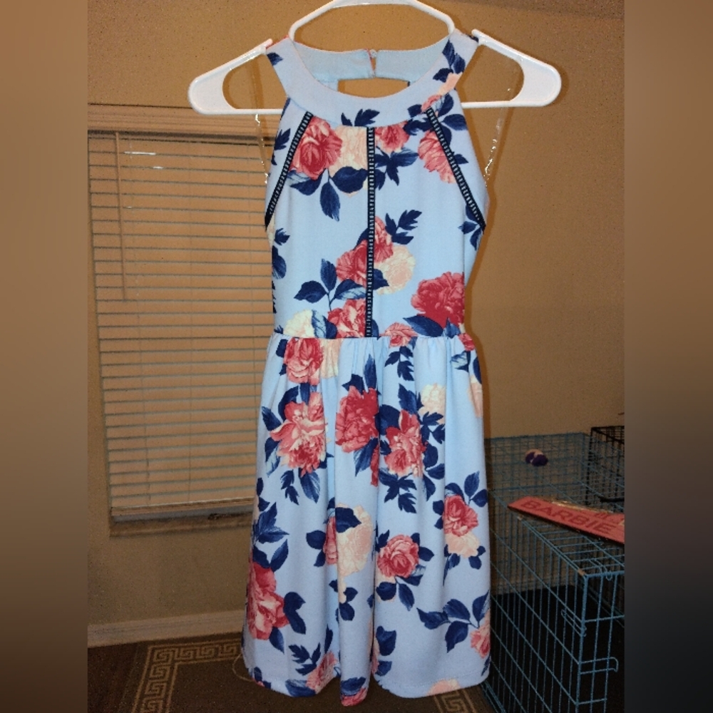 Girls size 8 floral dress